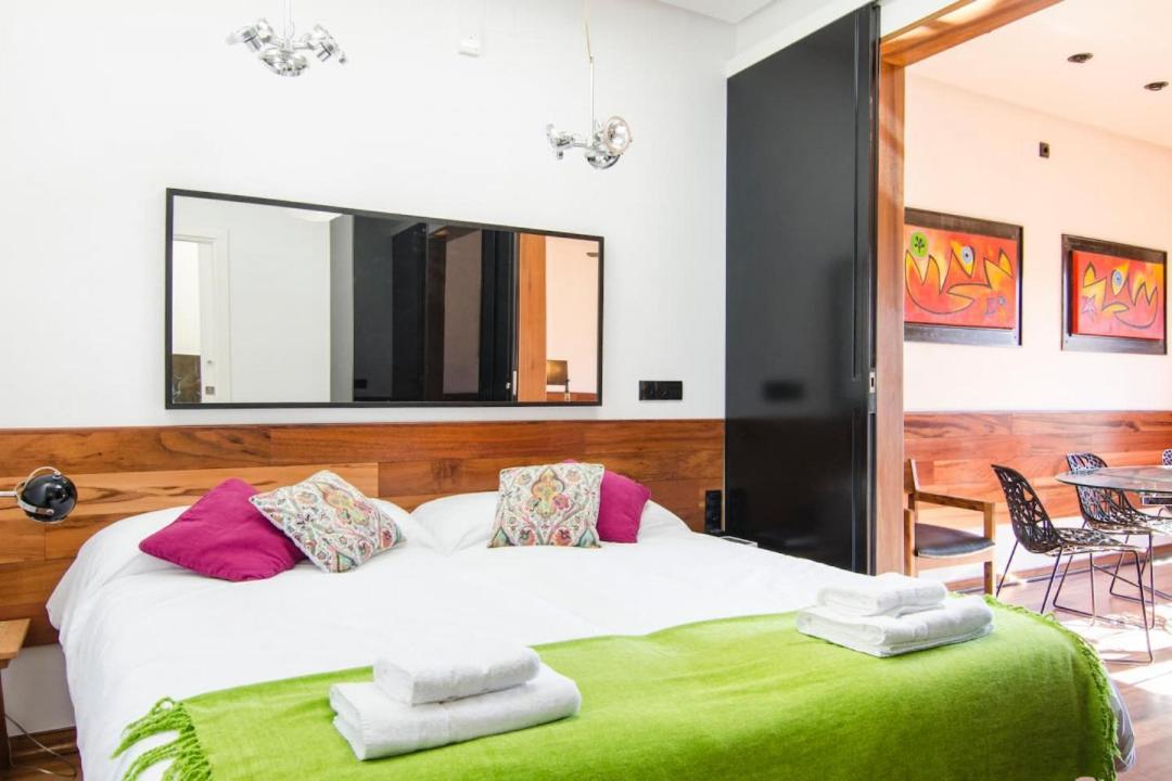 3Bedrooms 2Bathrooms Furnished - Lavapies - Bright Madrid Exteriér fotografie